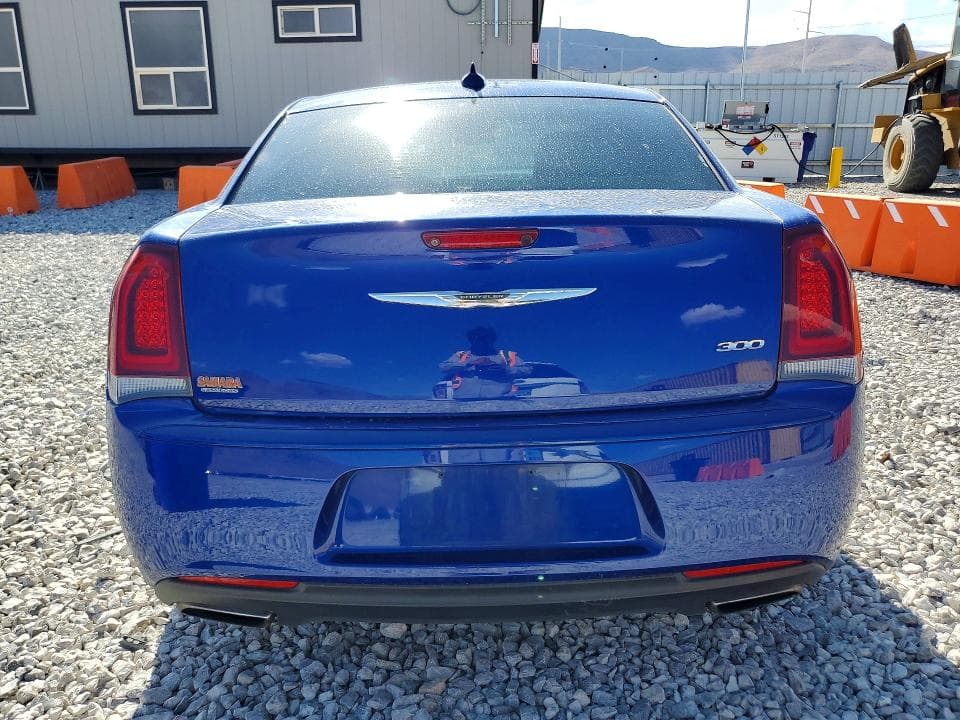 2020 CHRYSLER 300 TOURING 6