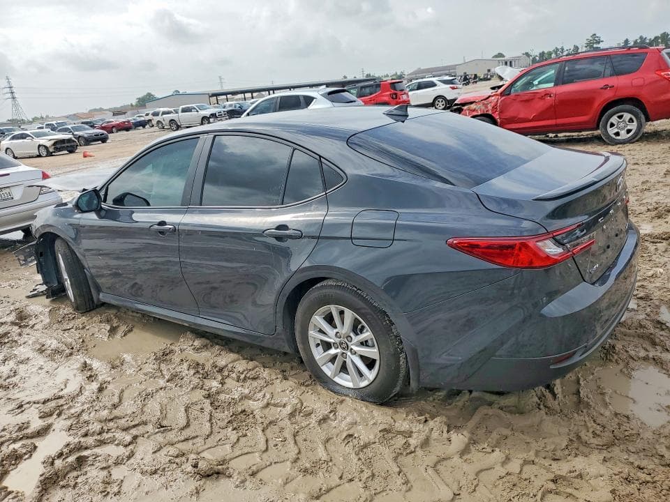 2026 TOYOTA CAMRY LE 2