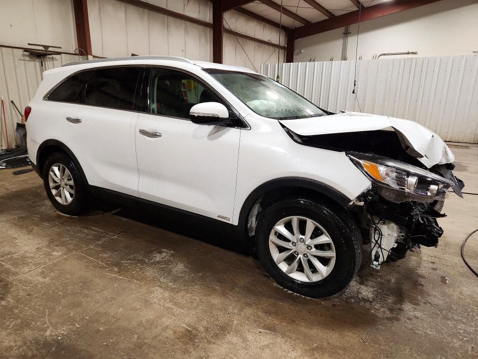 2018 KIA SORENTO LX 4
