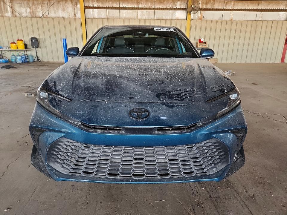 2025 TOYOTA CAMRY SE 5