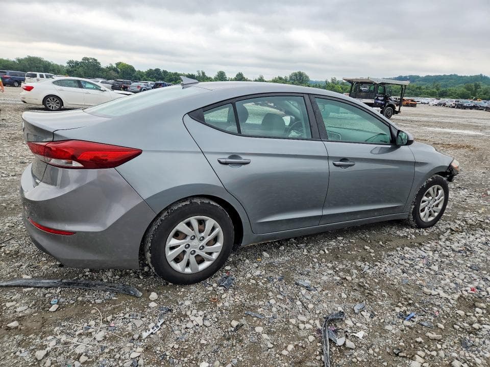 2017 HYUNDAI ELANTRA SE 3