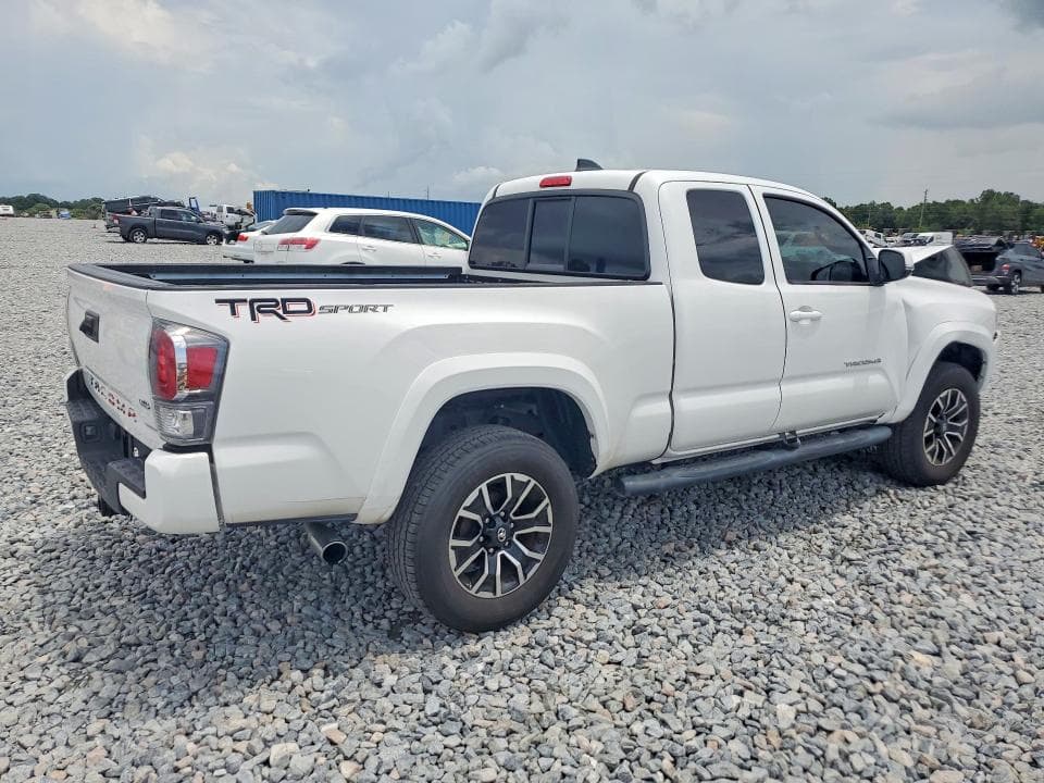 2022 TOYOTA TACOMA TRD SPORT 3