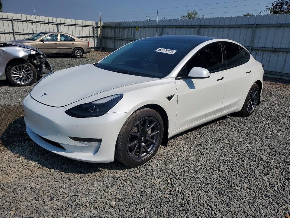2023 TESLA MODEL 3 - 1