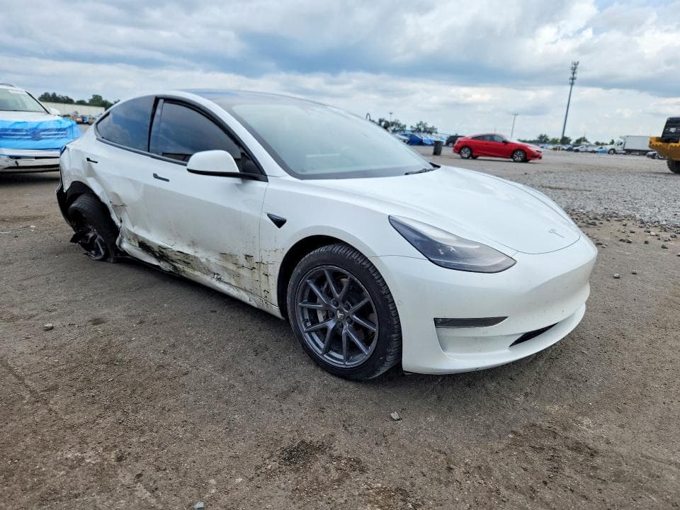 2022 TESLA MODEL 3 4