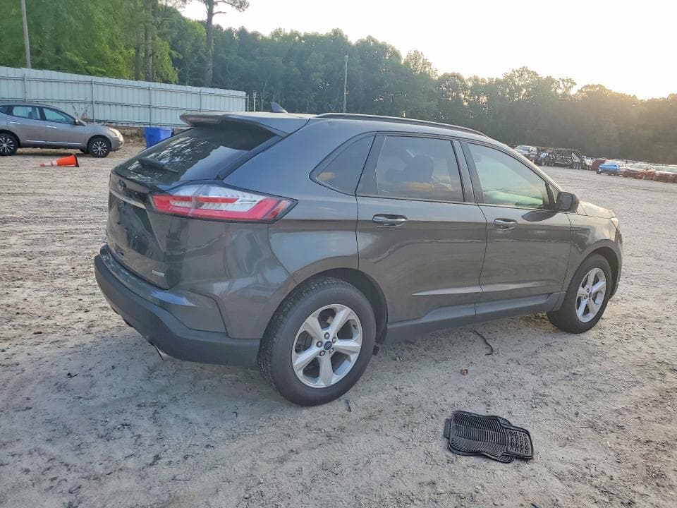 2020 FORD EDGE SE 3