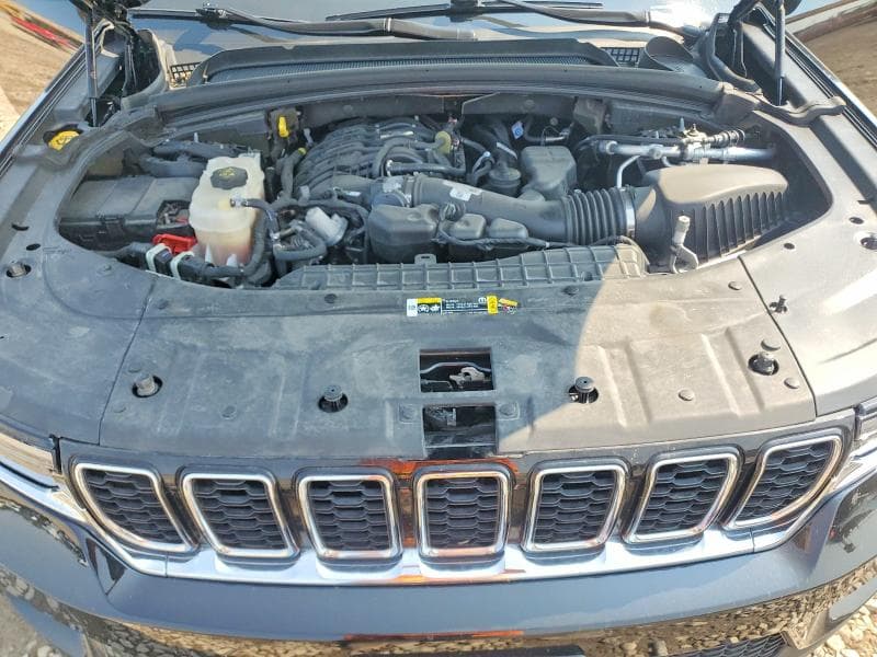 2023 JEEP GRAND CHEROKEE LIMITED 12