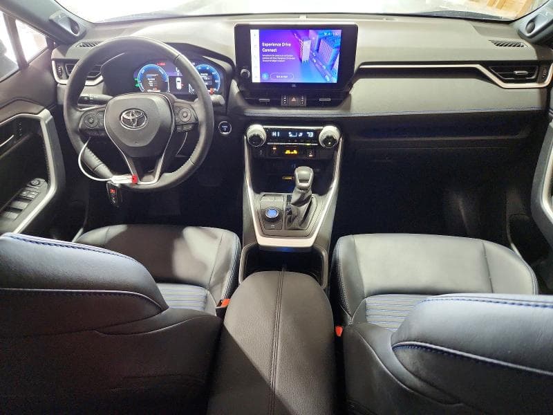 2024 TOYOTA RAV4 XSE 8