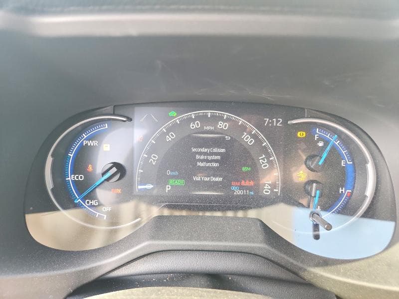 2024 TOYOTA RAV4 XSE 9