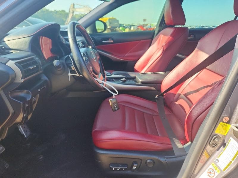 2017 LEXUS IS 200T 7