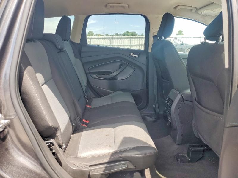 2018 FORD ESCAPE SE 11