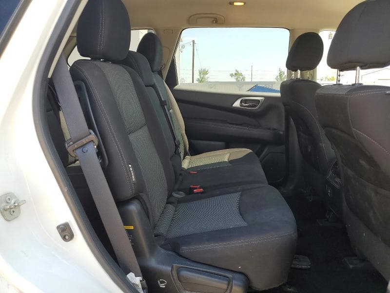 2018 NISSAN PATHFINDER S 11