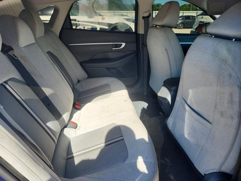 2021 HYUNDAI SONATA SE 10