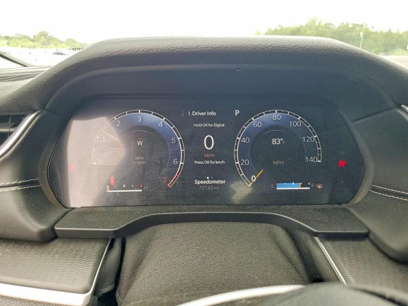 2023 JEEP GRAND CHEROKEE L LAREDO 9