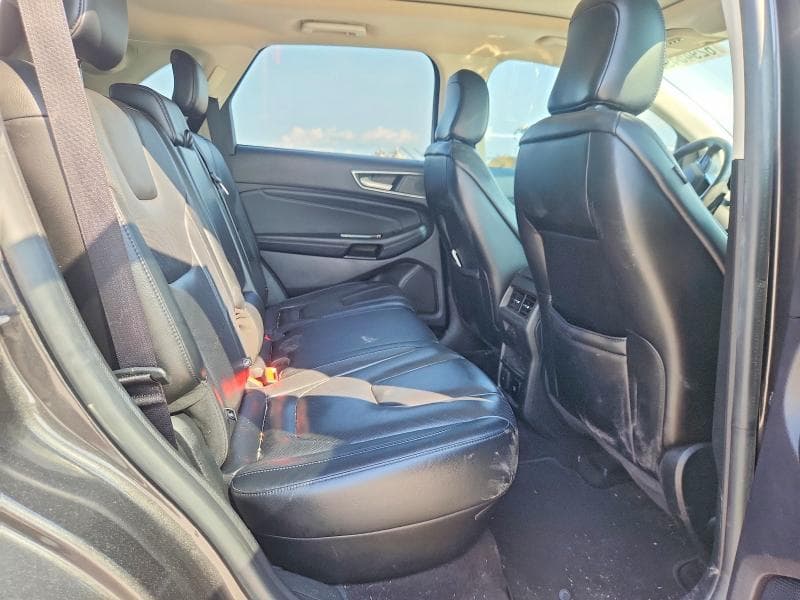 2020 FORD EDGE TITANIUM 11