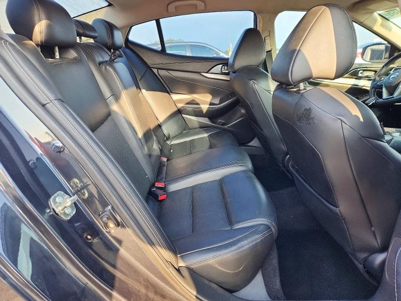 2017 NISSAN MAXIMA 3.5 SV 10