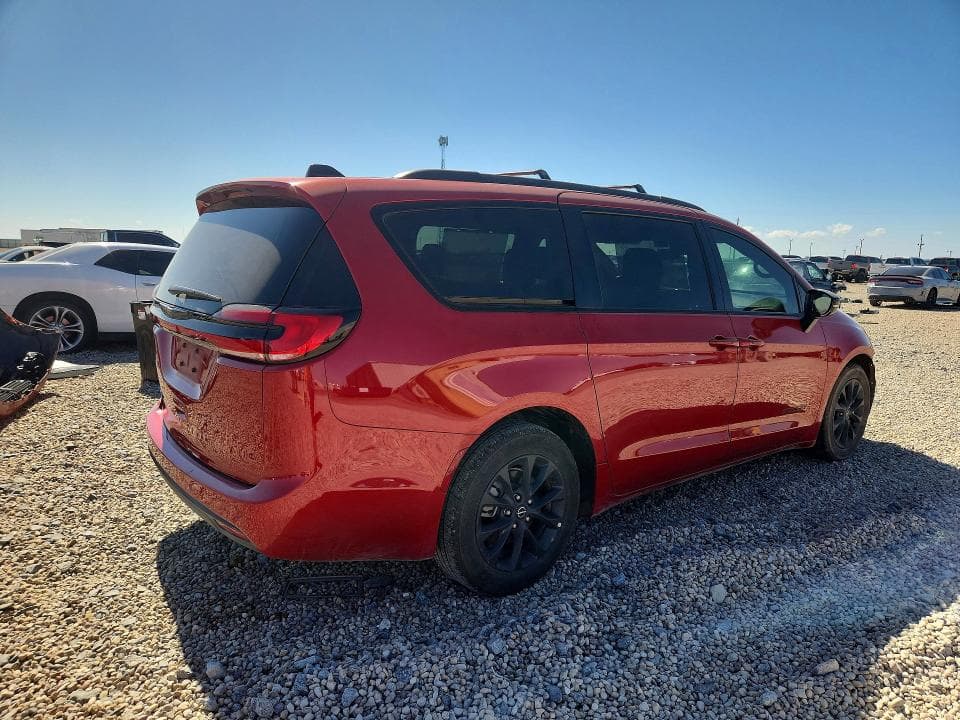 2025 CHRYSLER PACIFICA SELECT 3