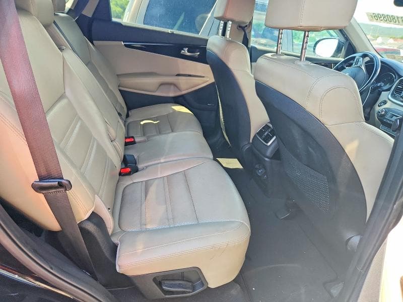 2019 KIA SORENTO EX V6 11