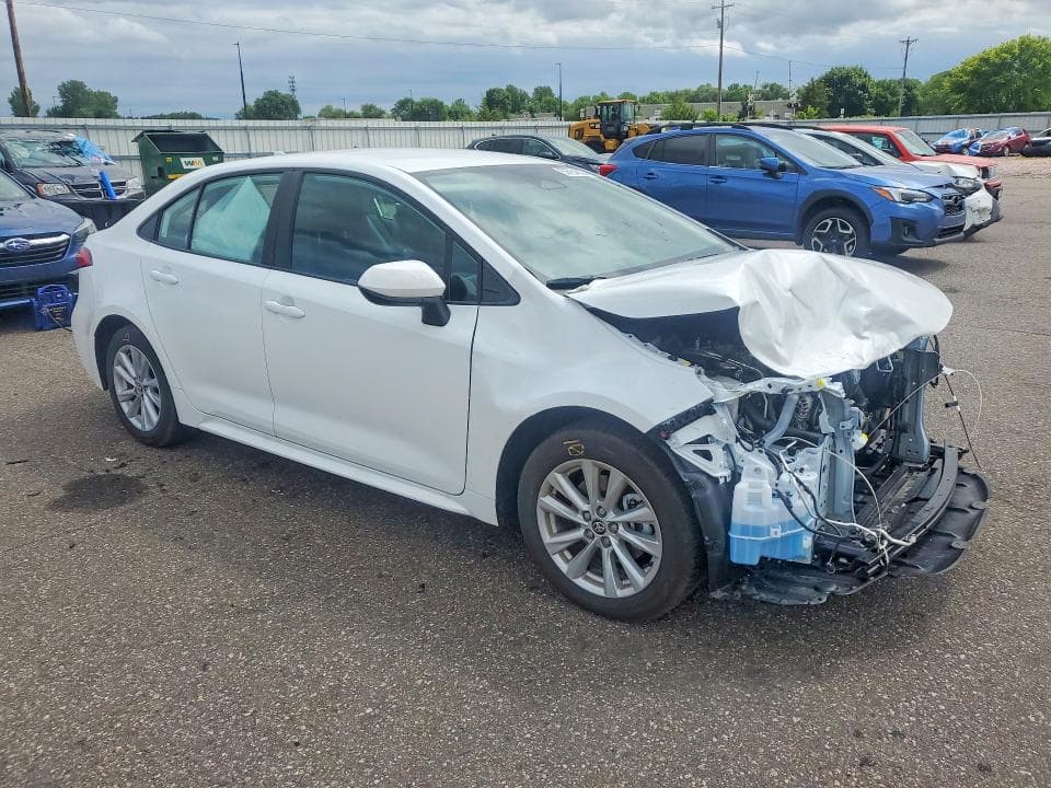 2026 TOYOTA COROLLA LE 4