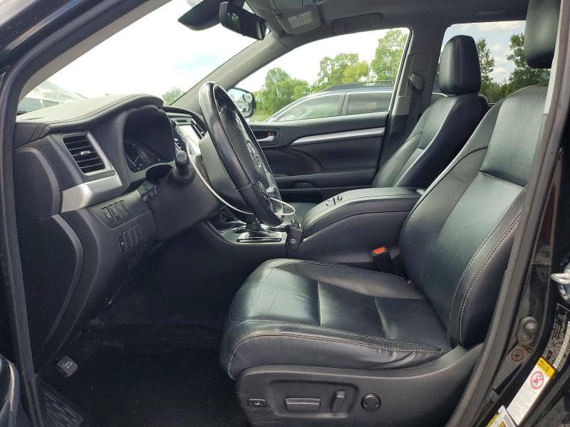 2018 TOYOTA HIGHLANDER XLE 7
