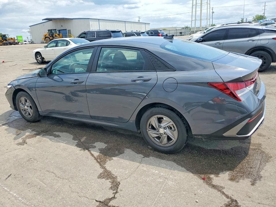 2025 HYUNDAI ELANTRA SE 2