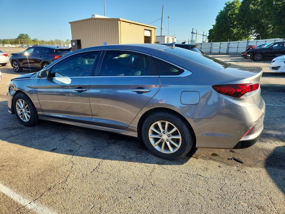 2019 HYUNDAI SONATA SE 2