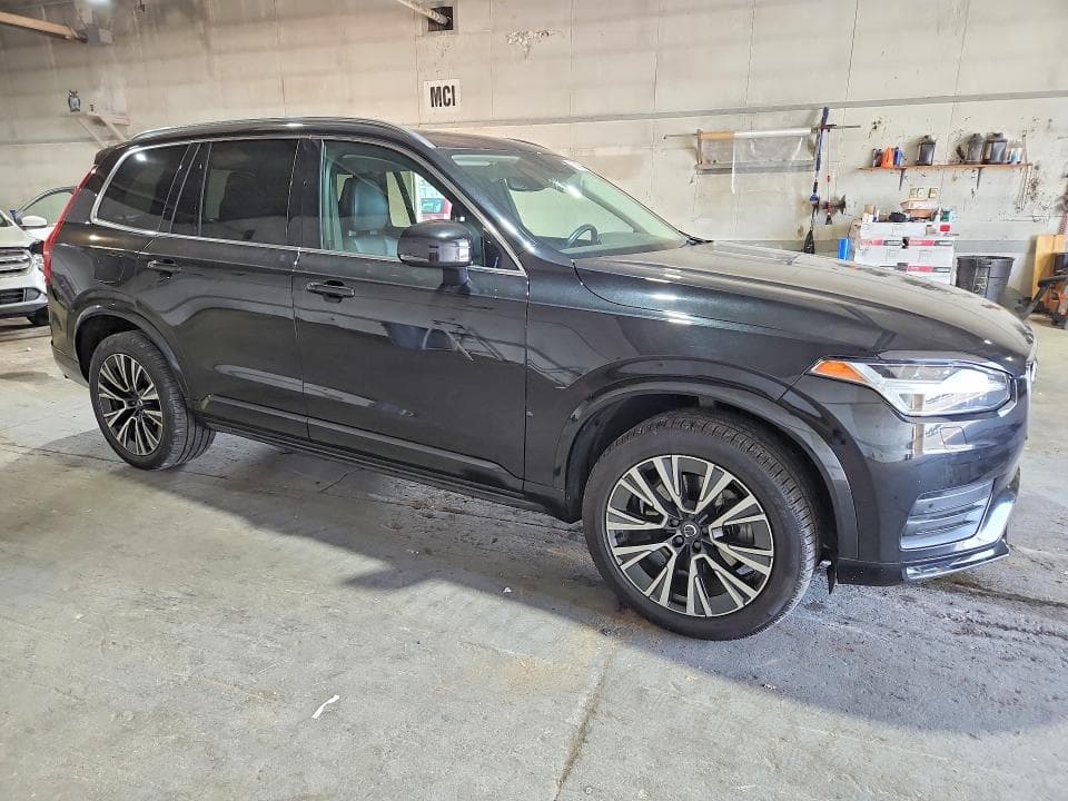 2021 VOLVO XC90 T6 MOMENTUM 4