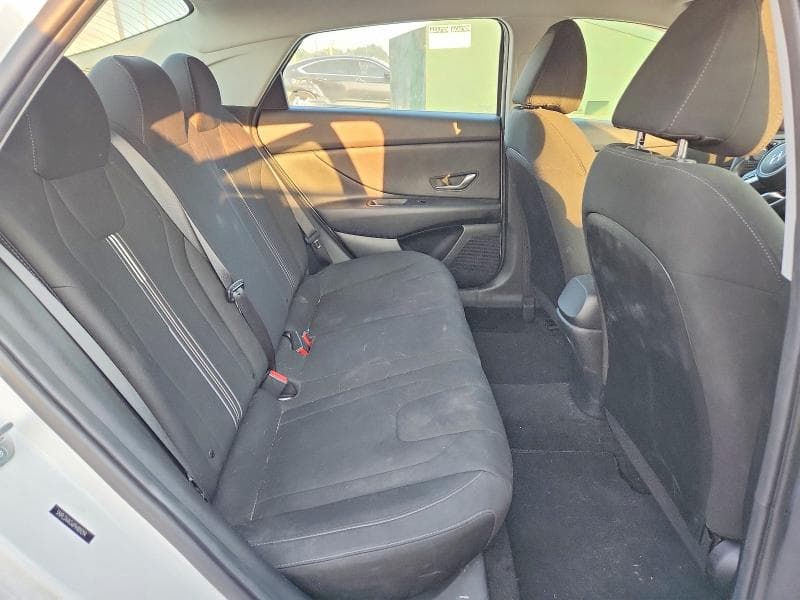 2023 HYUNDAI ELANTRA SEL 10