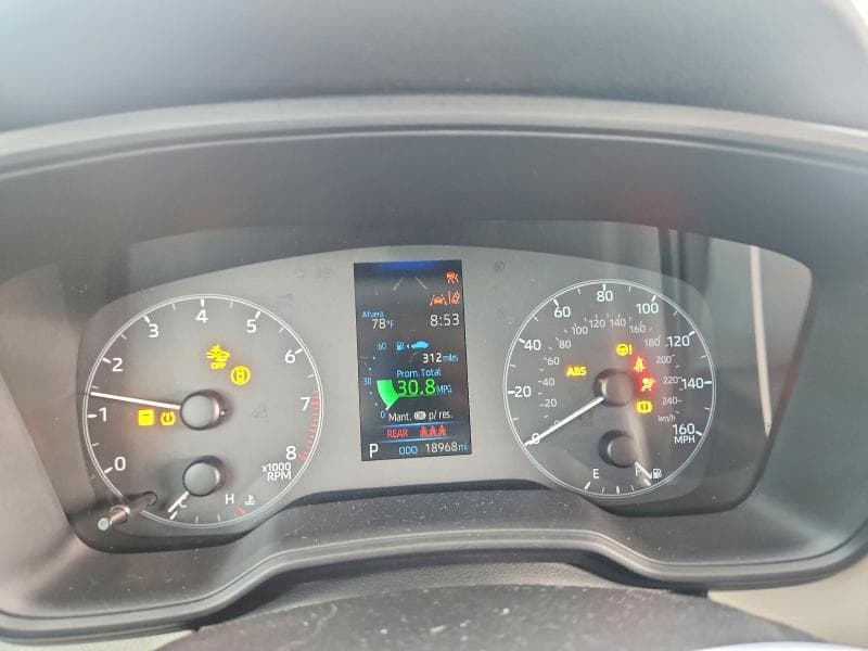 2025 TOYOTA COROLLA LE 9