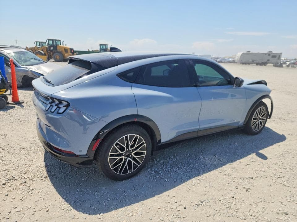 2024 FORD MUSTANG MACH-E PREMIUM 3