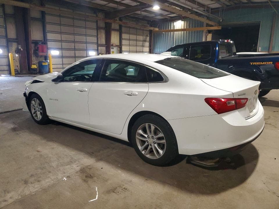 2017 CHEVROLET MALIBU LT 2