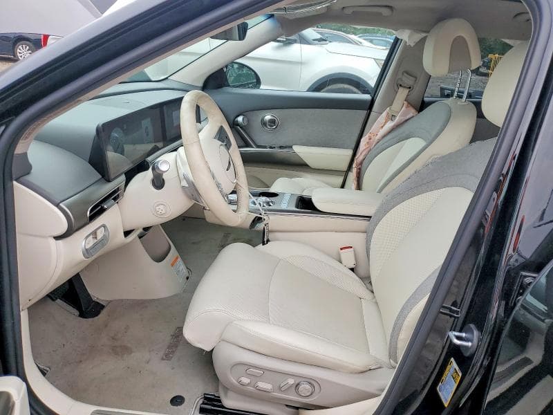 2025 GENESIS GV60 ADVANCED 7