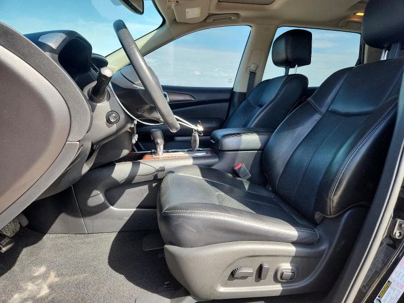 2017 NISSAN PATHFINDER PLATINUM 7