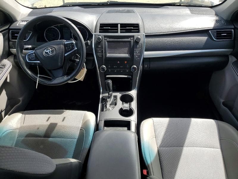 2017 TOYOTA CAMRY SE 8