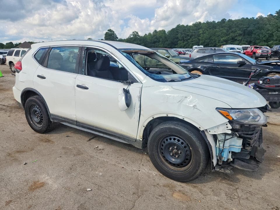 2017 NISSAN ROGUE S 4