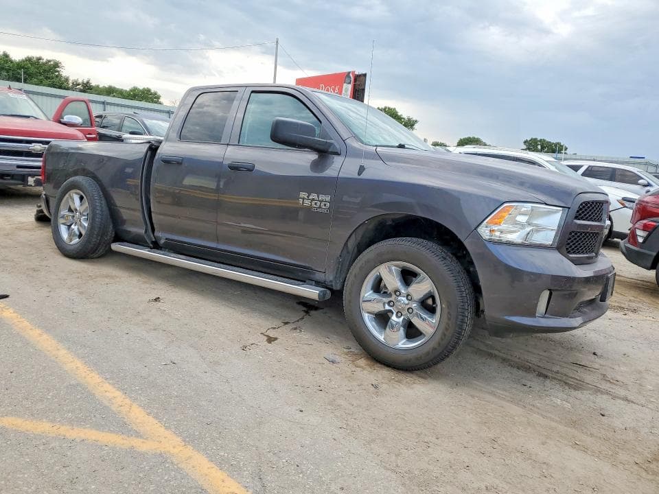 2019 RAM 1500 CLASSIC TRADESMAN 4