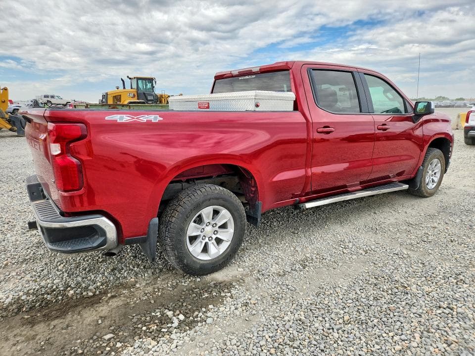 2020 CHEVROLET SILVERADO K1500 LT 3