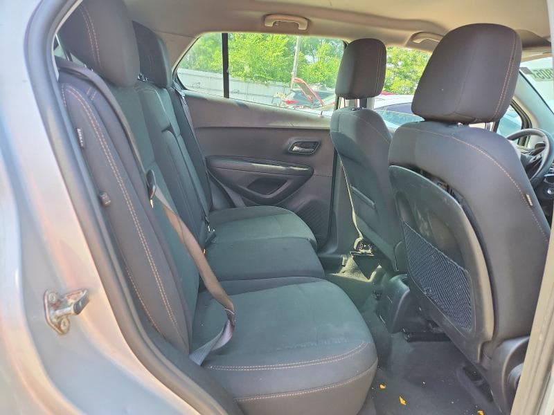 2020 CHEVROLET TRAX LS 11