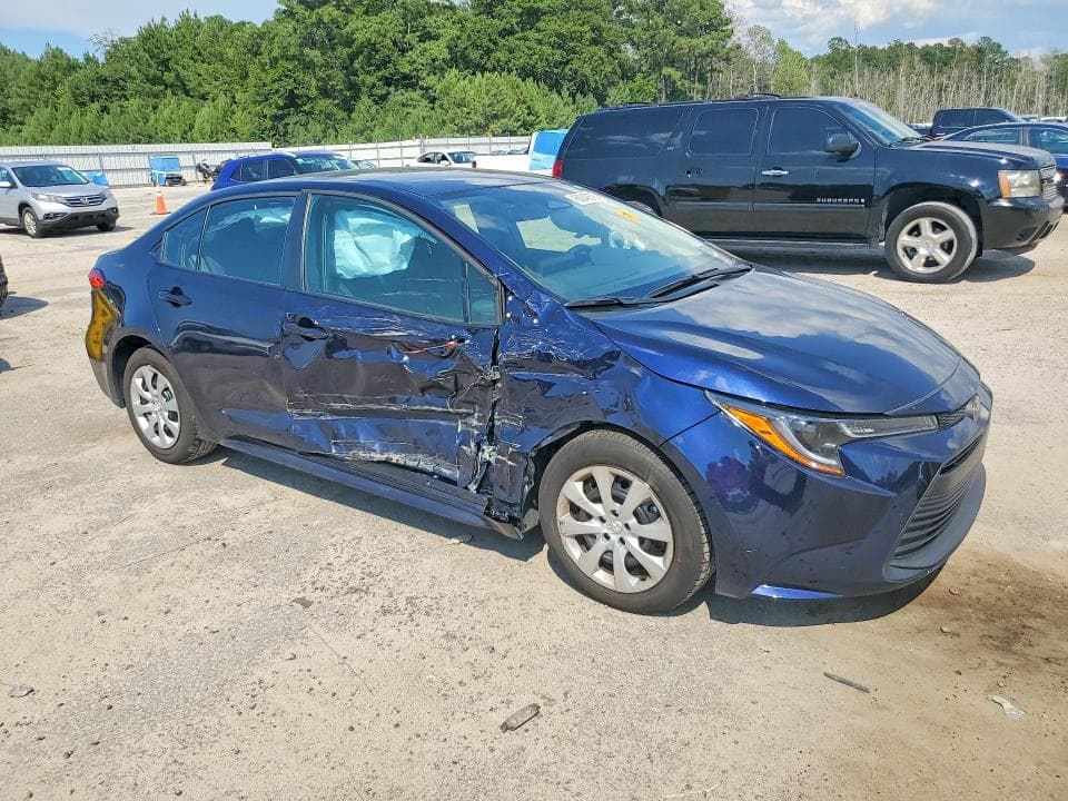 2026 TOYOTA COROLLA LE 4