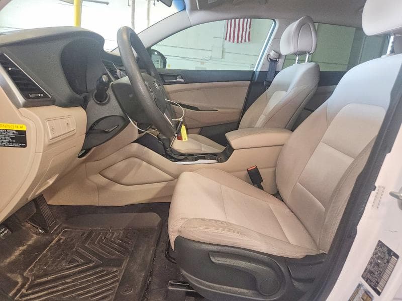 2017 HYUNDAI TUCSON SE 7