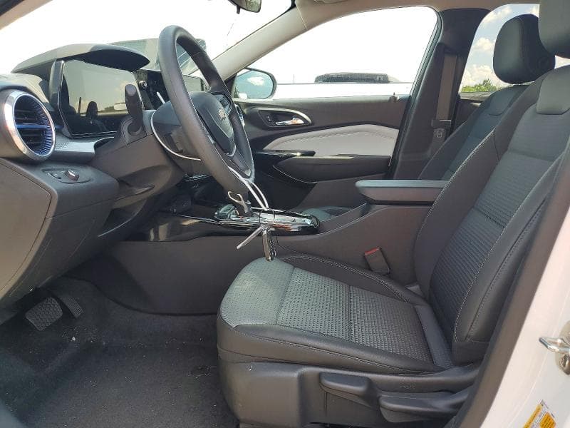 2026 CHEVROLET TRAX 1LT 7