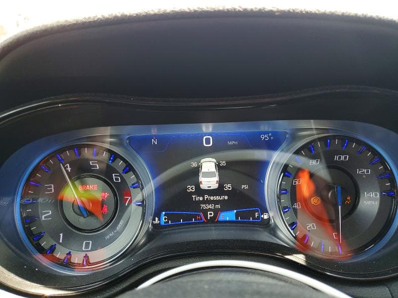 2023 CHRYSLER 300 S 9