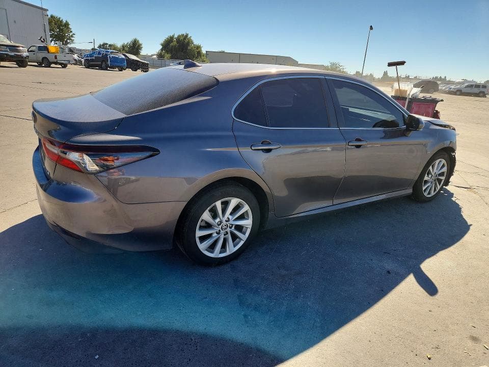 2024 TOYOTA CAMRY LE 3
