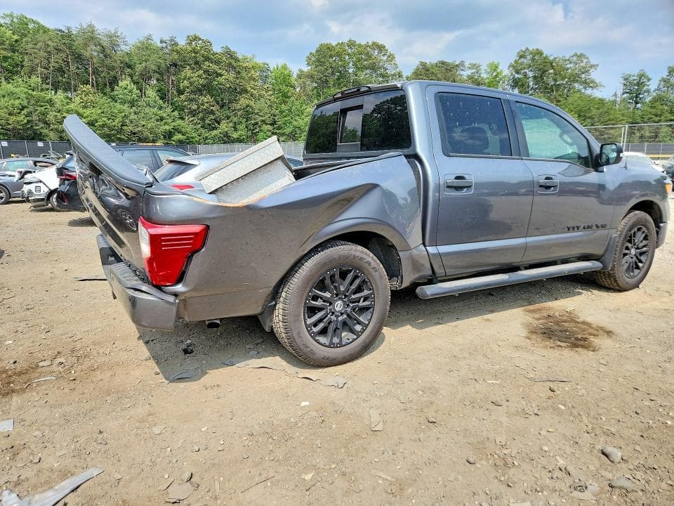 2018 NISSAN TITAN SV 3