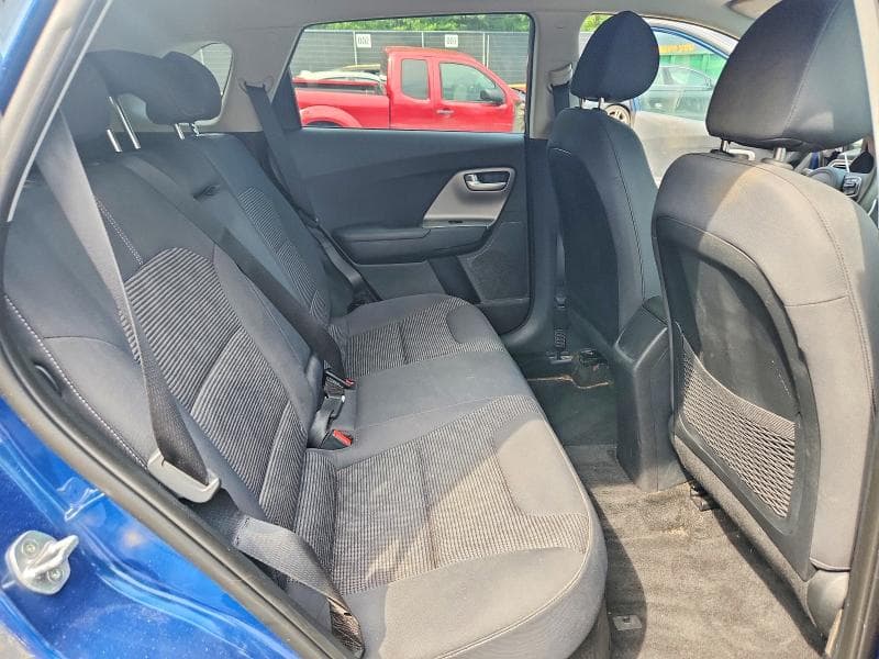 2019 KIA NIRO LX 11