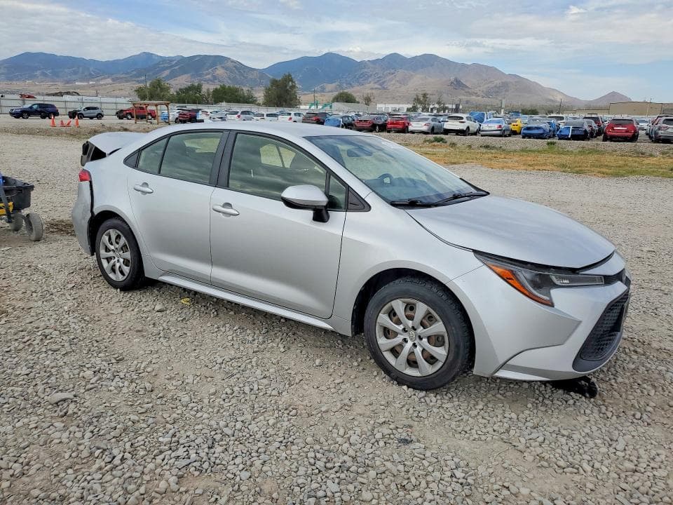 2020 TOYOTA COROLLA LE 4