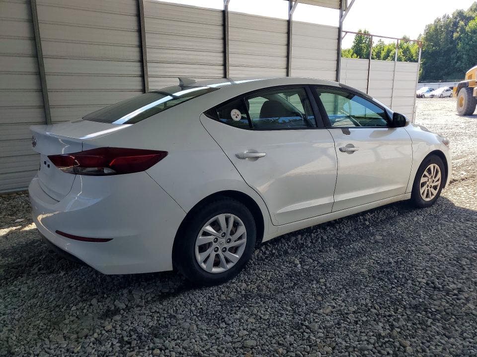 2017 HYUNDAI ELANTRA SE 3