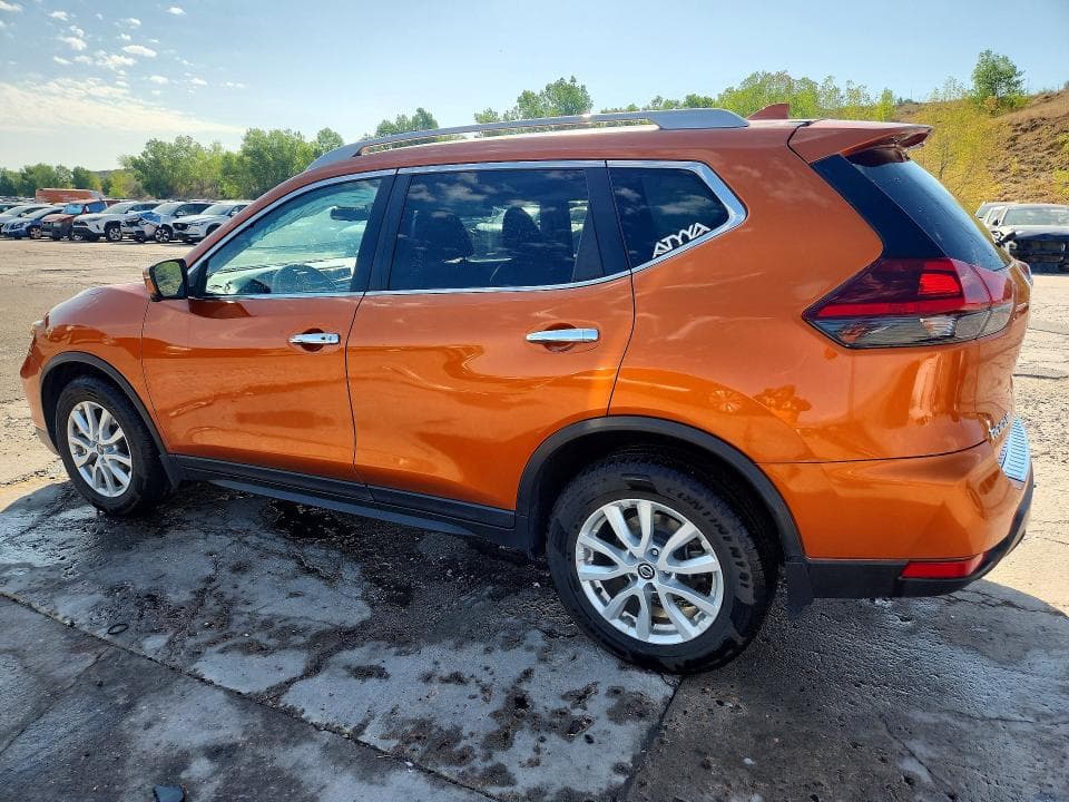 2018 NISSAN ROGUE SV 2