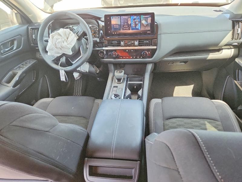 2026 NISSAN PATHFINDER SV 8
