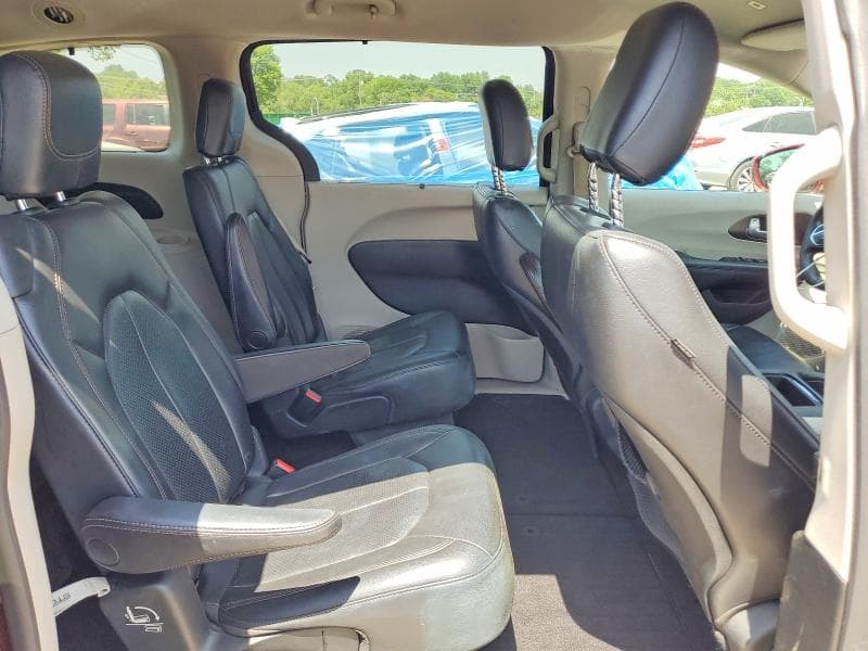 2018 CHRYSLER PACIFICA TOURING L 11