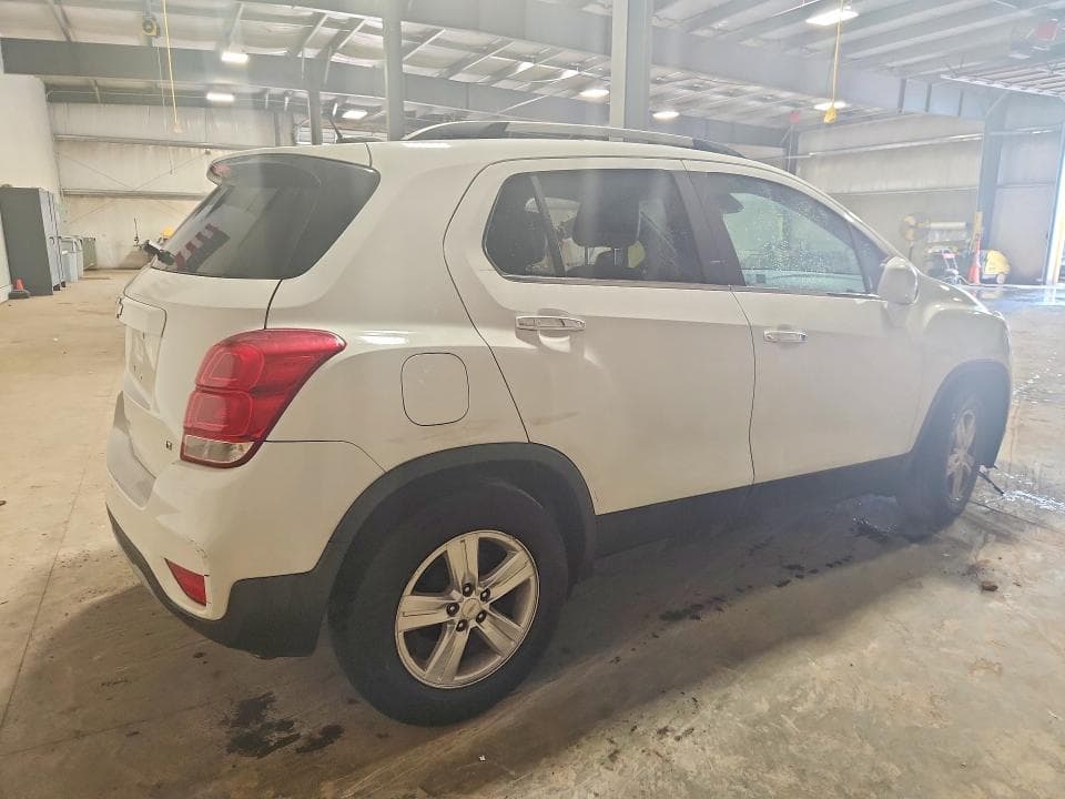 2017 CHEVROLET TRAX 1LT 3